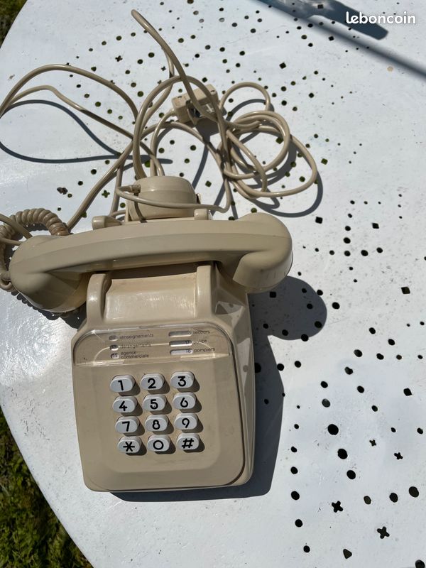 Téléphone vintage (image 1)