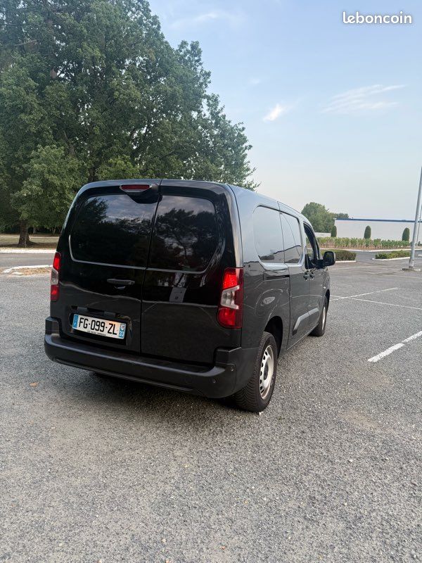 Partner 1.5 blue hdi 130 (image 2)