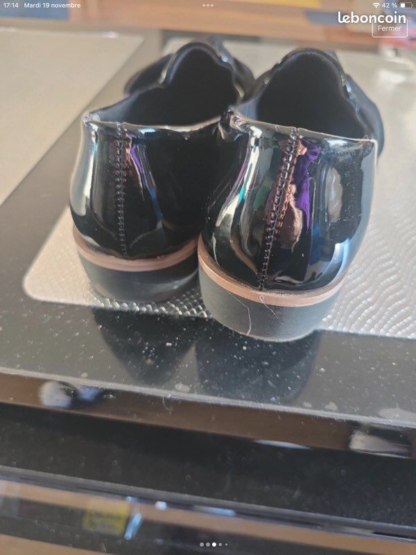 Chaussures vernies noir (image 3)
