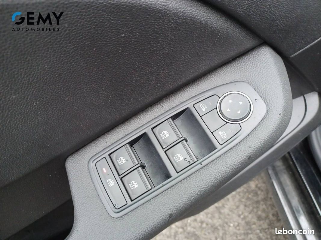 RENAULT Clio E-Tech full hybrid 145 ch GSR2 Evolution (image 12)