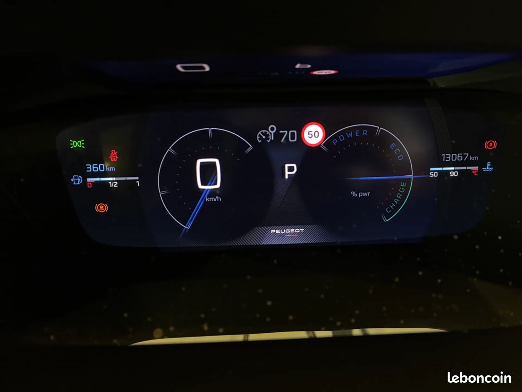 PEUGEOT 2008 1.2 Hybrid 136ch GT - 2024 - 13 500 km - CarPlay - Première main (image 23)