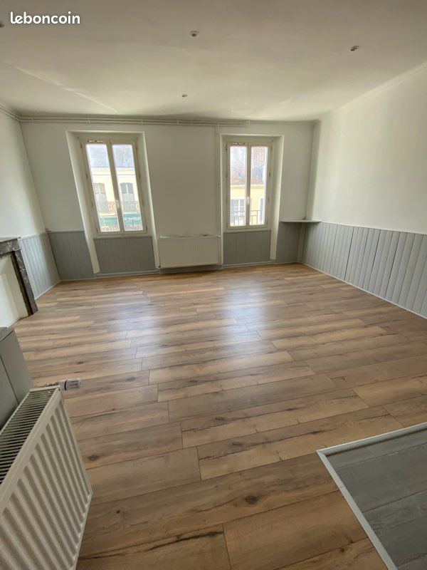 Appartement 5 pièces 99 m² · à Bellême · 99 m² · 726 €/mois