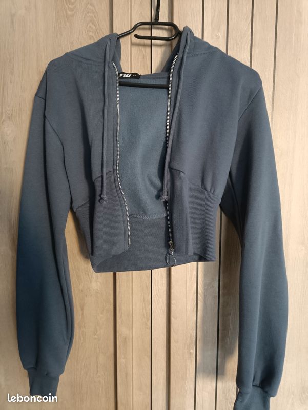 Sweat capuche femme (image 2)