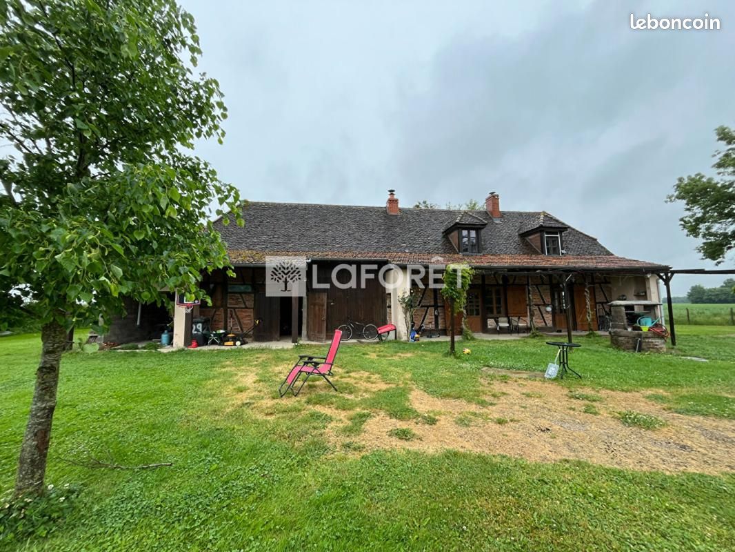 Maison 7 pièces 137 m² · à Louhans · 137 m² · 199 000 €