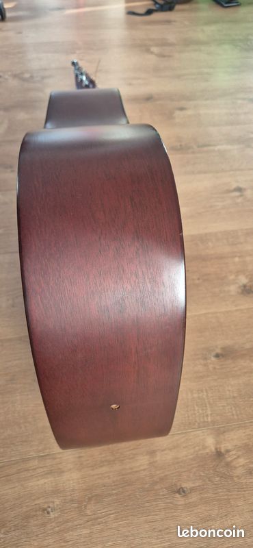 Martin D-15 USA en étui (image 11)