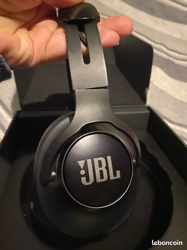 Casque Audio JBL Club 950 - Bluetooth, Circum-auriculaire - Couleur Noir - Neuf Sous Blister