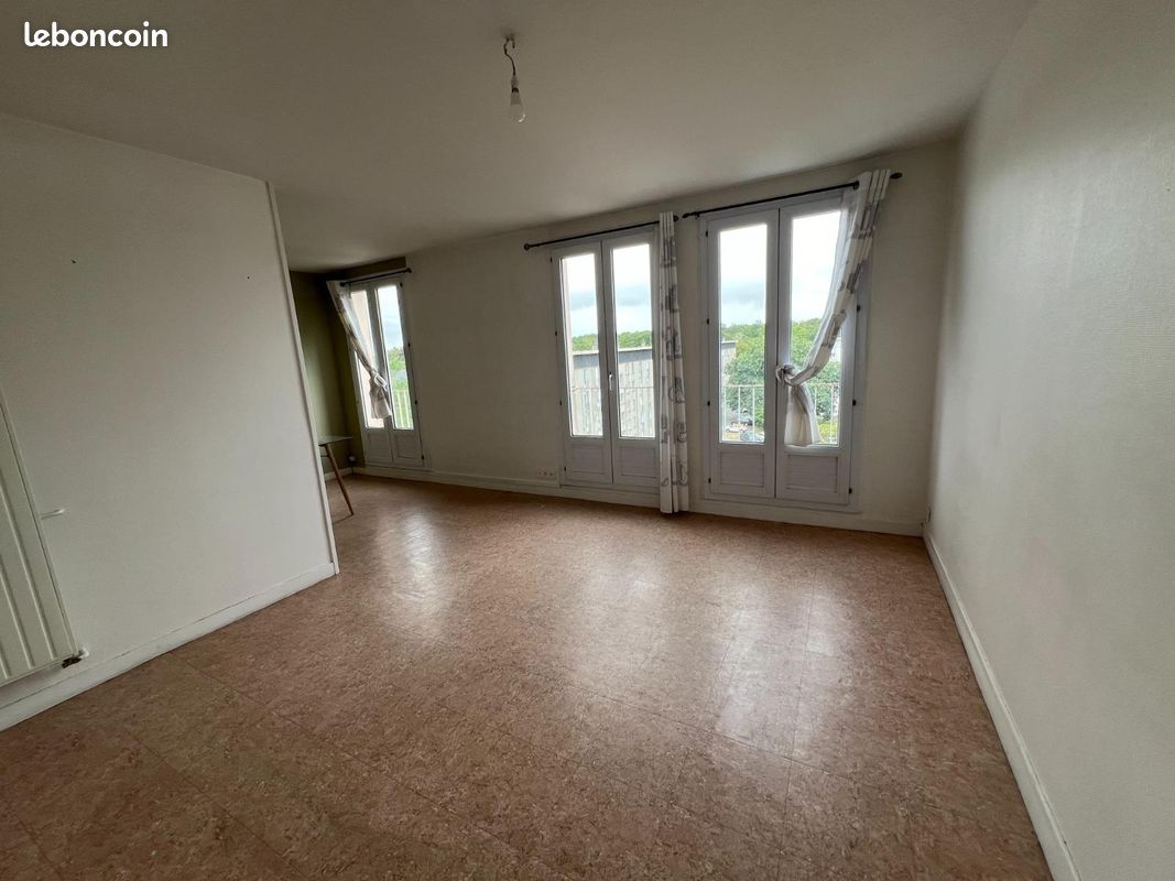 Appartement 4 pièces 90 m² · à Quimper · 90 m² · 137 000 €