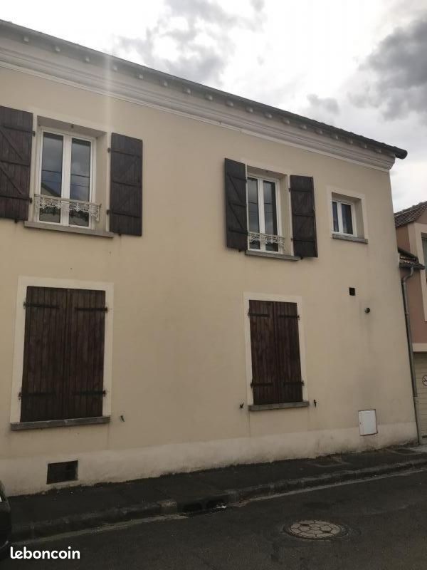 Appartement 2 pièces 46 m² · à Bonnelles · 46 m² · 680 €