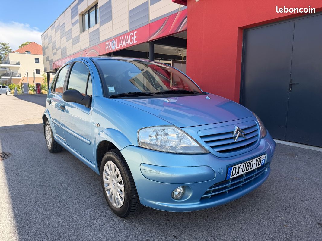 CITROEN C3 C3 1.4i Pack Ambiance (image 3)