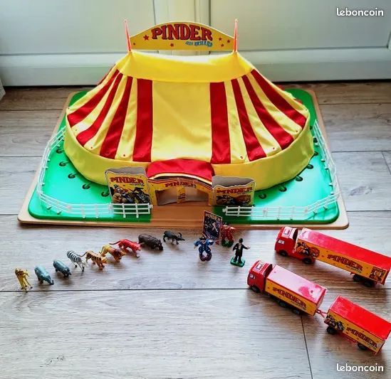 LE3729 SAI 8305 Diorama Ho Cirque Pinder Spectacle dromadaires