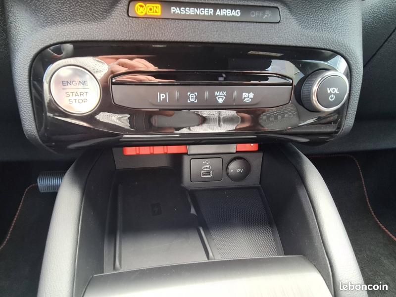 Ford Kuga 2.5 Duratec 180ch Hybrid FlexiFuel ST-Line Powershift (image 28)