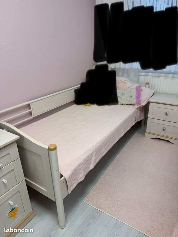Chambre a coucher jeune fille (image 1)