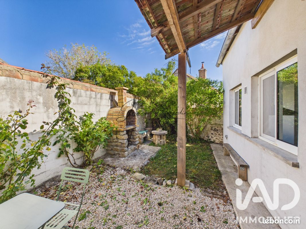 Maison 3 pièces 65 m² · à Ville-Saint-Jacques · 65 m² · 164 000 €