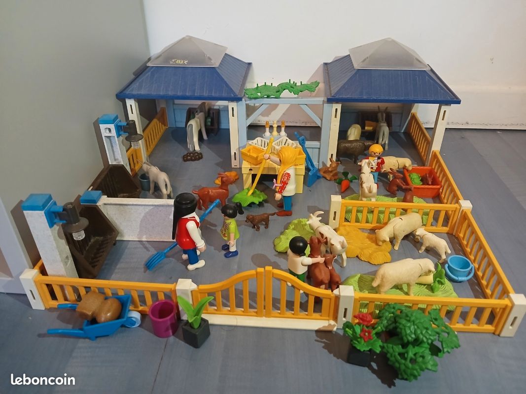 Playmobil centre de soins pour animaux (image 1)