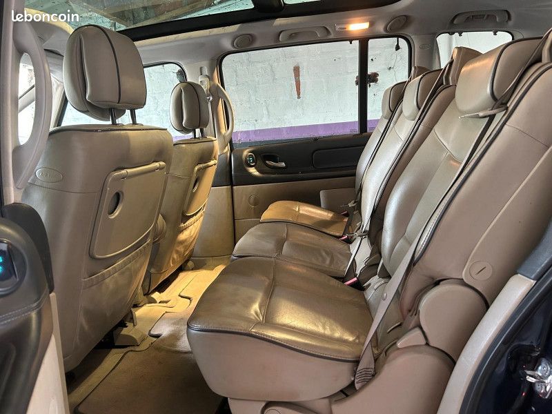 Renault ESPACE IV 2.0 DCI 175CH FAP INITIALE BVA (image 10)