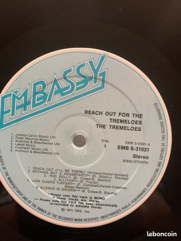 The Tremoloes- 1973 -Reach Out For The Tremoloes (image 7)