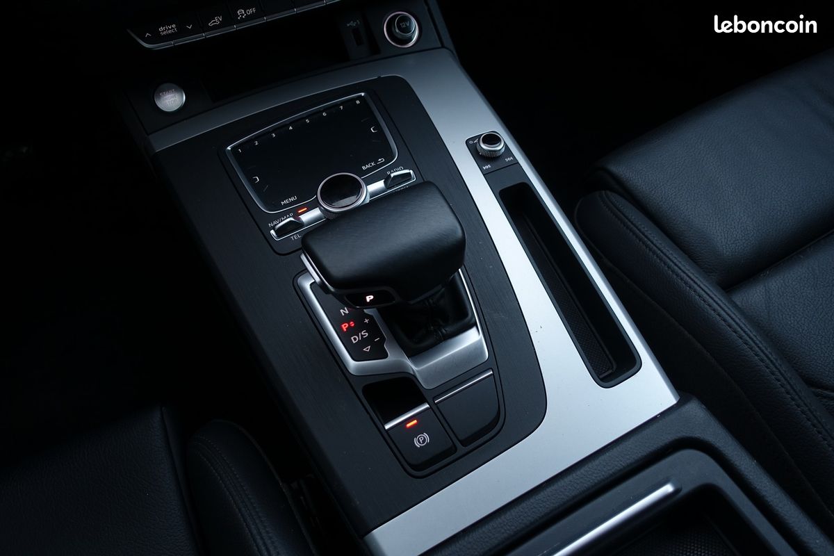 Q5 50 Tfsi e Quattro S-Tronic Hybride Rechargeable 299ch Virtual cockpit/Cuir sport chauffant/Grd Gps/Carplay/Attelage/1*Main/Garantie 12 mois (image 9)