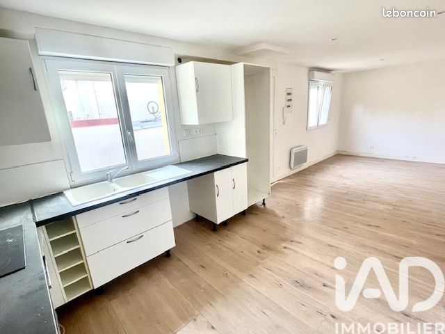 Maison 3 pièces 52 m² · à Villeneuve-le-Roi · 52 m² · 219 000 €