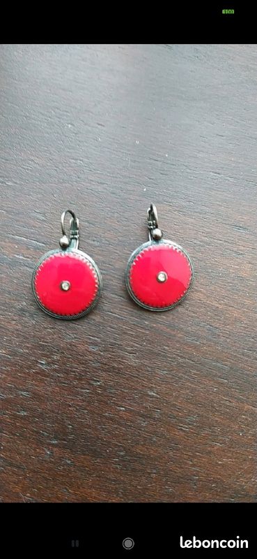 Boucle d'oreille agatha (image 1)