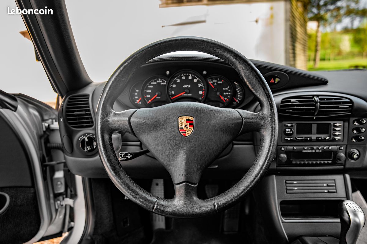 Porsche 996.1 GT3 - Phase 1 - Excellent état - Carnet d’entretien tamponné - Suivi exclusif Porsche - Origine France - Garantie (image 8)