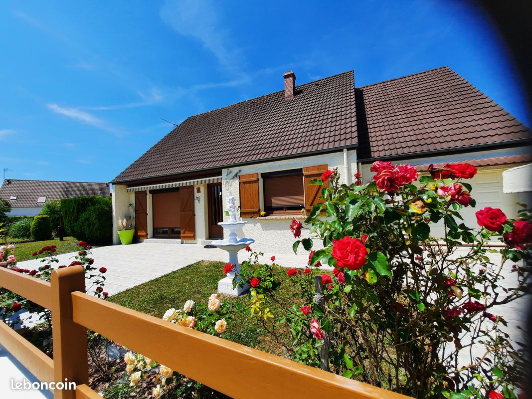 Maison 5 pièces 200 m² · à Reims · 199,7 m² · 325 000 €