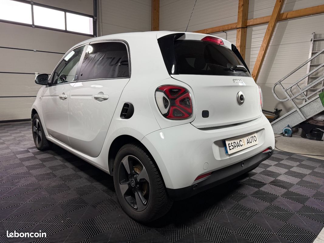 SMART FORFOUR EQ 82 ch Prime (image 3)