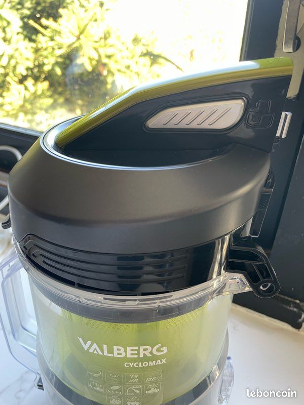 Aspirateur sans sac VALBERG CYCLOMAX-01 (image 13)