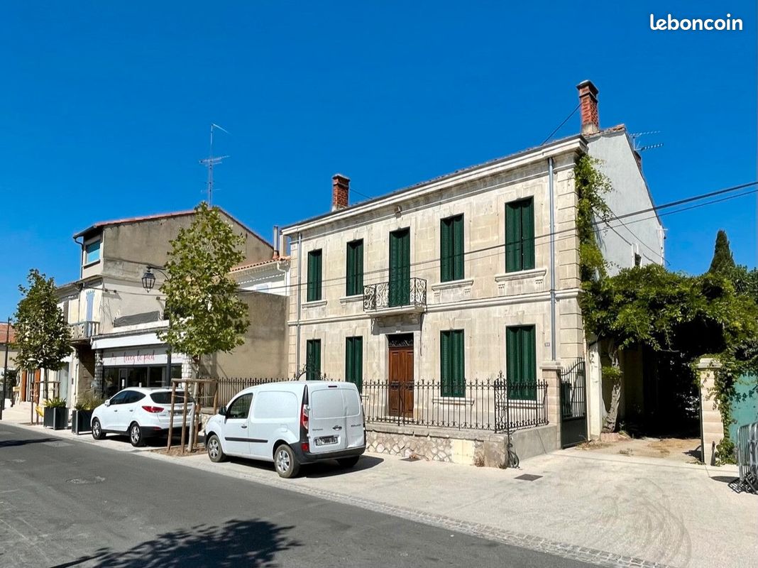 Appartement 2 pièces 57 m² · à Sénas · 57 m² · 759 €