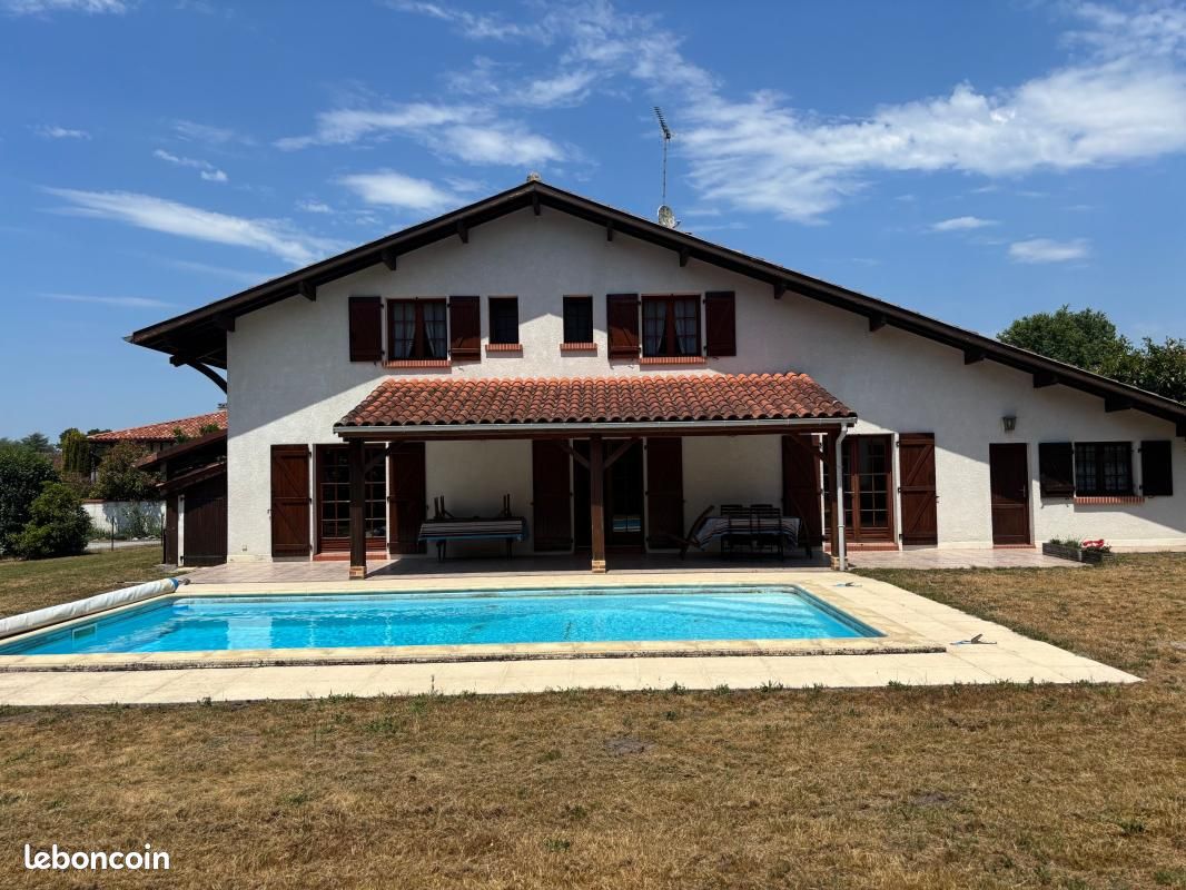 Maison 6 pièces 171 m² · à Léon · 171 m² · 699 500 €