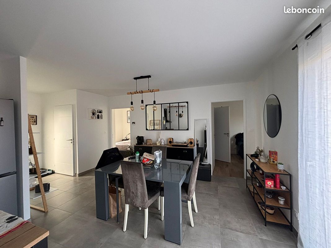 Maison 3 pièces 57 m² · à Échiré · 57 m² · 790 €/mois