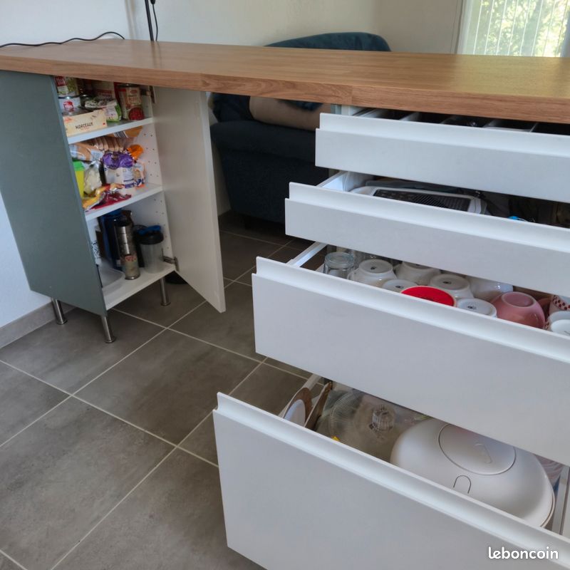 Table de bar - Parfait état (image 4)