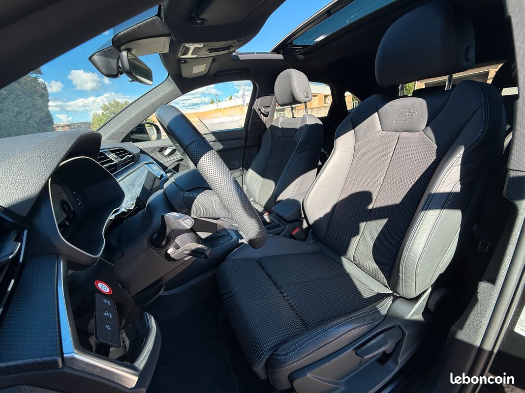 Audi Q3 S-line Sportback 35 2.0 TDI S-tronic7 150 ch (image 11)