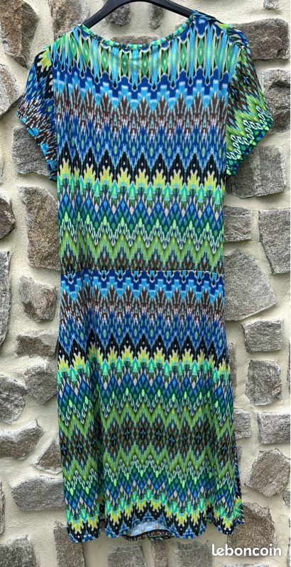 Robe fluide colorée taille 42/44 (image 3)