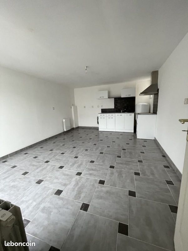 Maison 2 pièces 30 m² · à Boué · 30 m² · 350 €/mois