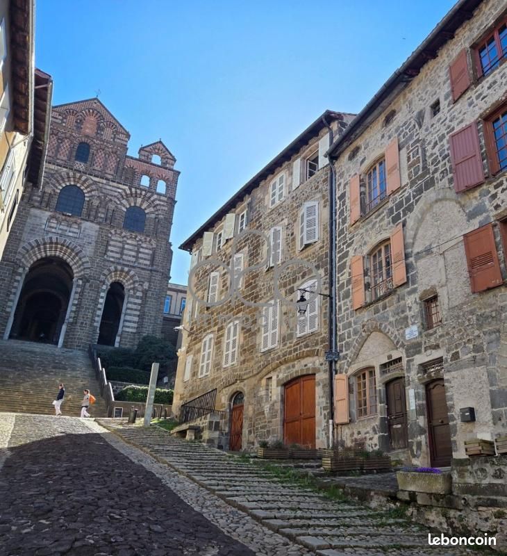 Maison 6 pièces 135 m² · à Le Puy-en-Velay · 135 m² · 175 000 €