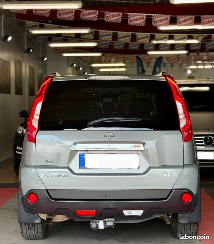 Nissan Xtrail/1main/4x4/Carnet d’entretien COMPLET/AN2014/Phase2/Magnifique configuration/Excellent état (image 13)