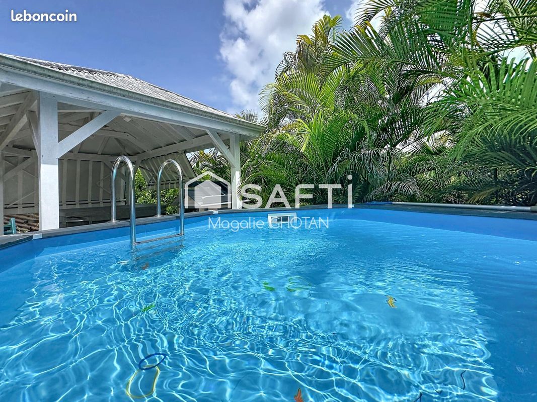 Maison 5 pièces 126 m² · à Le Gosier · 126 m² · 660 000 €