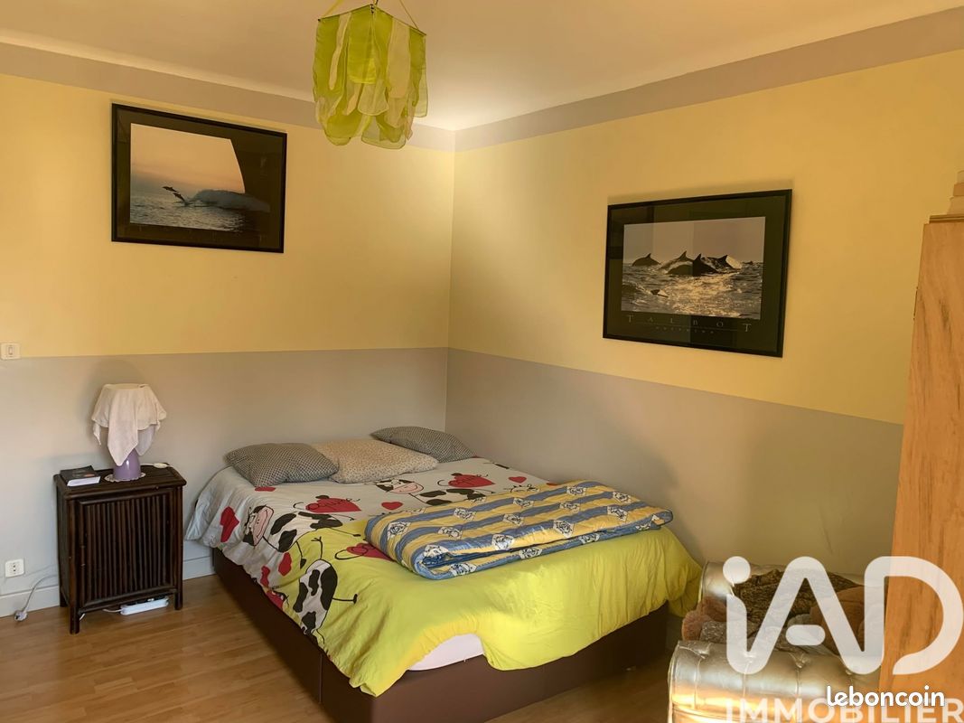 Maison 8 pièces 220 m² (image 10)