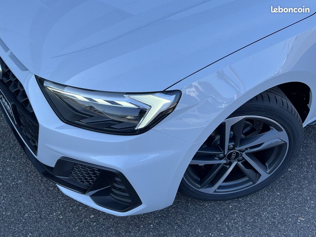 AUDI A1 Sportback 30 TFSI 116 ch S tronic 7 S Line Plus (image 2)