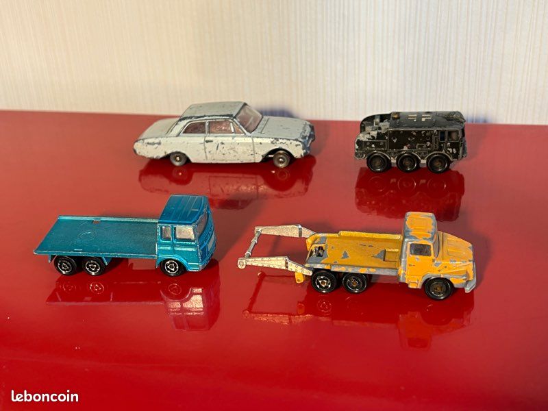 DINKY TOYS Remorque bâchée Ref 70. Meccano... - Lot 369