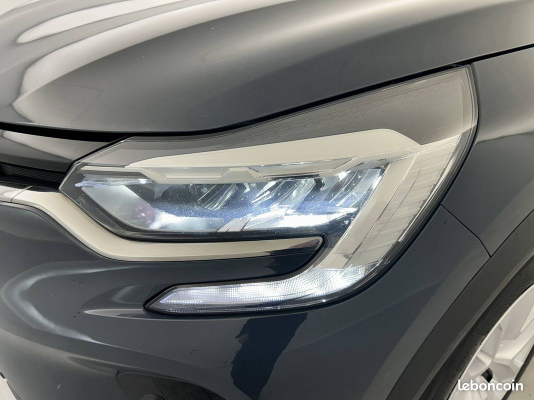 RENAULT Captur TCe 140 EDC - 21 Business (image 26)