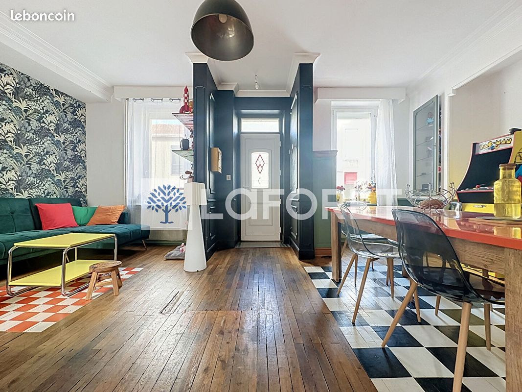 Maison 5 pièces 117 m² · à Bressuire · 117 m² · 195 000 €