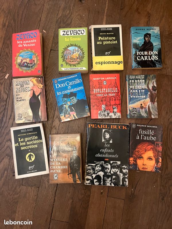 Lot de livres couvertures illustrées (image 1)