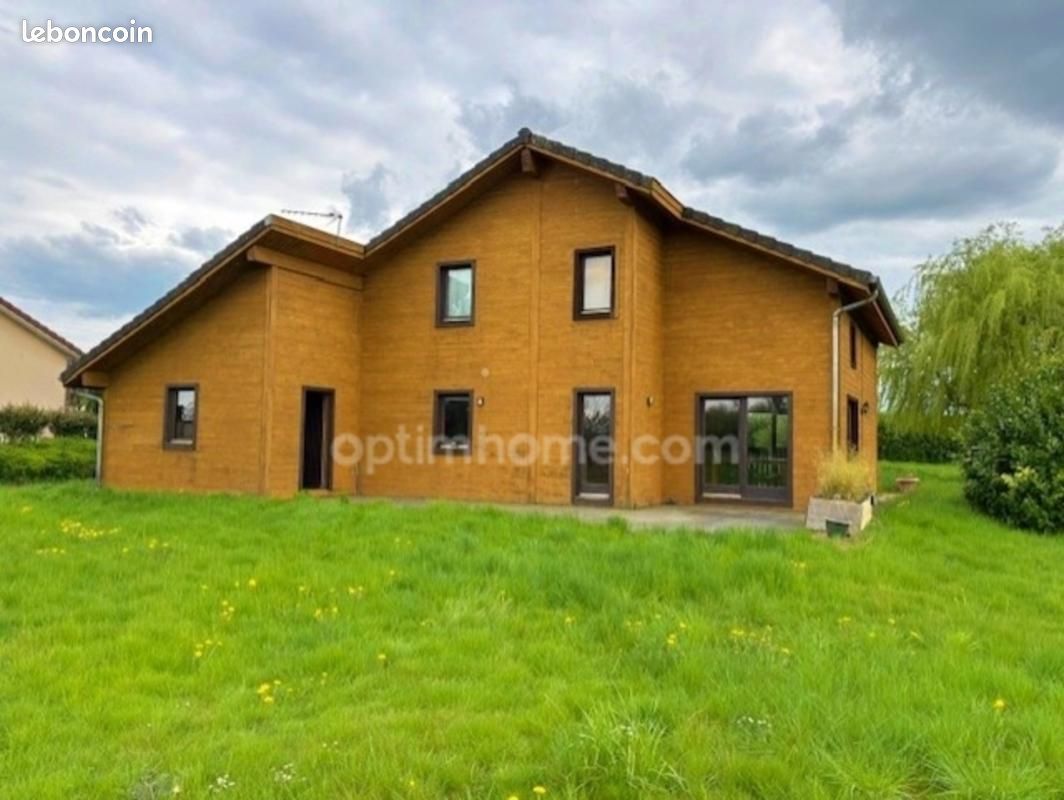 Maison 6 pièces 145 m² · à Grimaucourt-en-Woëvre · 145 m² · 199 000 €
