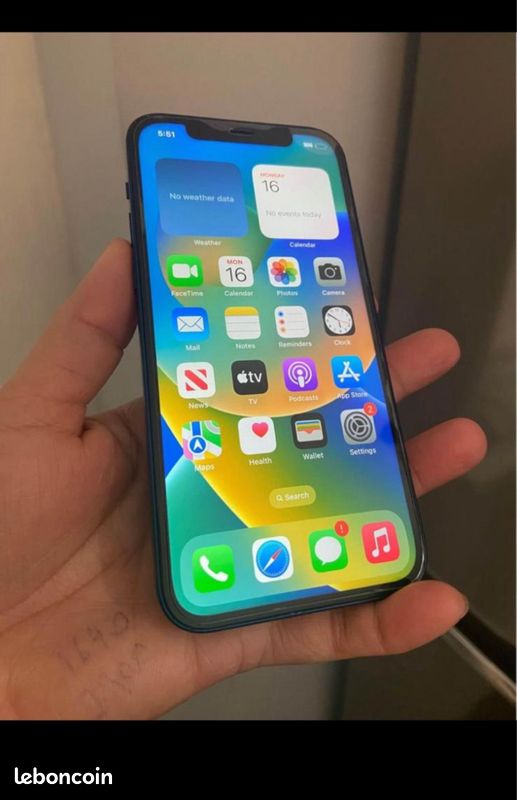 Iphone 12 (image 3)