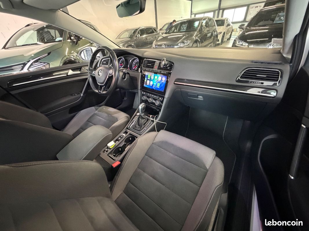 Volkswagen Golf VII Berline Carat BMT DSG CAMERA/CARPLAY/RADARS AV&ARR/ACCÈS ET DÉMARRAGE SANS CLÉ (image 9)