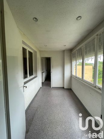 https://img.leboncoin.fr/api/v1/lbcpb1/images/9c/08/36/9c083694db2cc296666eb3e2b5d45d8d344c02d1.jpg?rule=ad-image