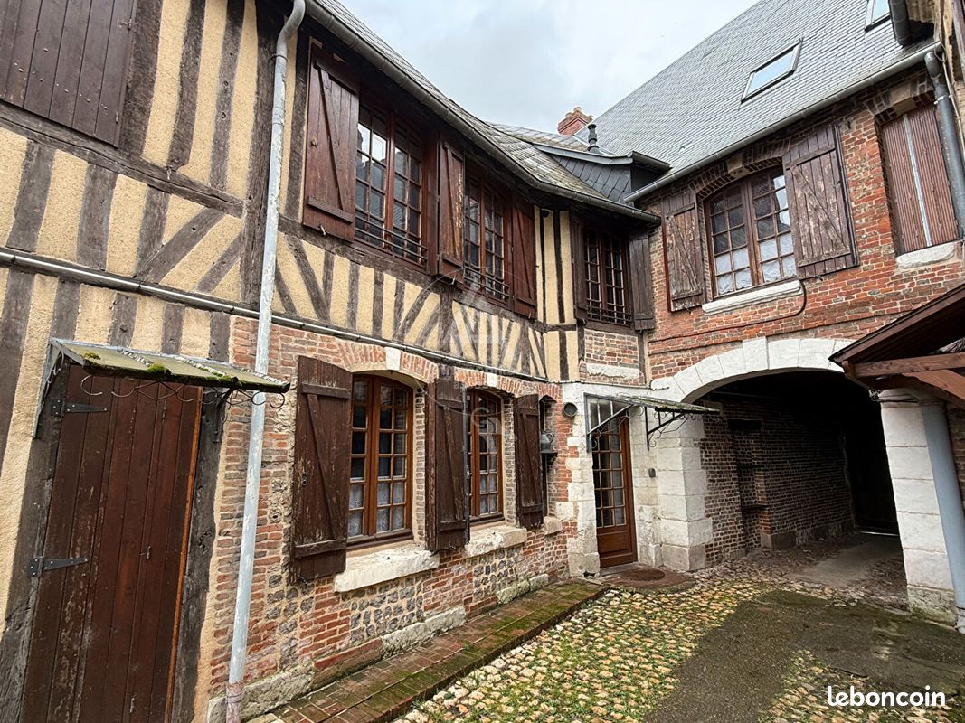 Maison 5 pièces 125 m² · à Pont-Audemer · 125 m² · 169 600 €