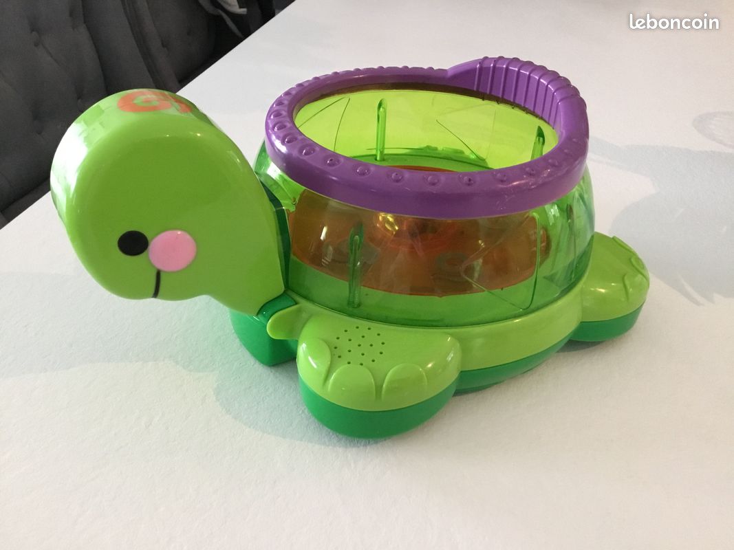 Lot jouets d’éveil bébé/ hochet/ doudou (image 1)