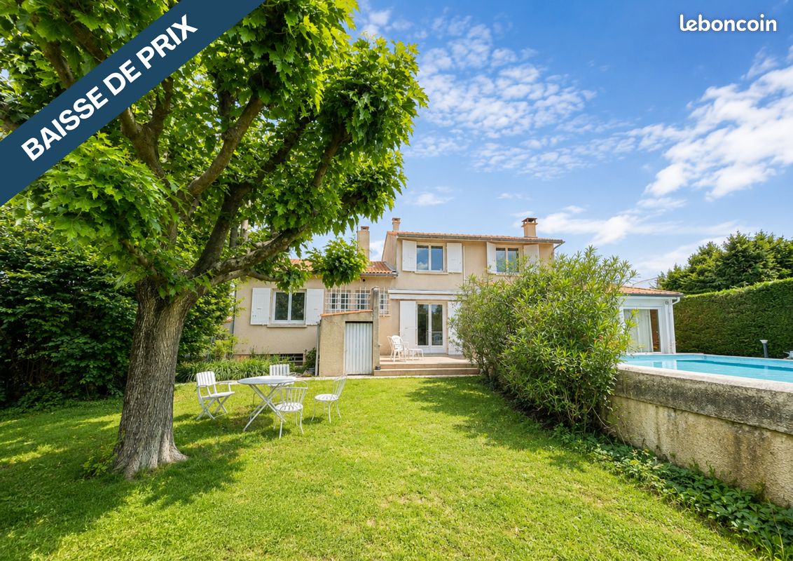 Maison 7 pièces 172 m² · à Malissard · 172 m² · 420 000 €